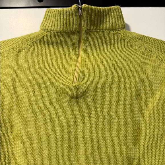 Vintage Chartreuse Green Wool Sweater With Zipper Neck Ladies Sz Small (36) - Picture 3 of 3